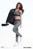  Artikelbild 1 des Artikels “Female Sport Suit “