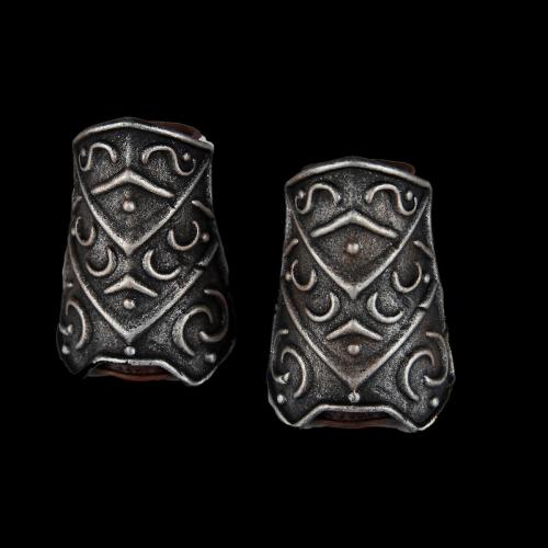 Product image of the product “Viking 1/6 Metalarmprotectors  Vers 1 ”