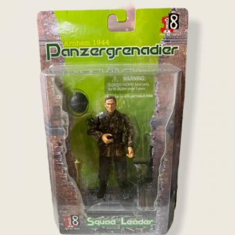 1:18 Panzergrenadier Arnhem Squad Leader 