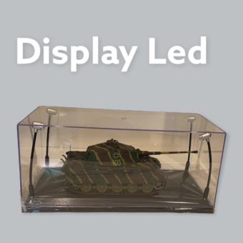 1:35 4x LED Displaycase USB and Batterie 