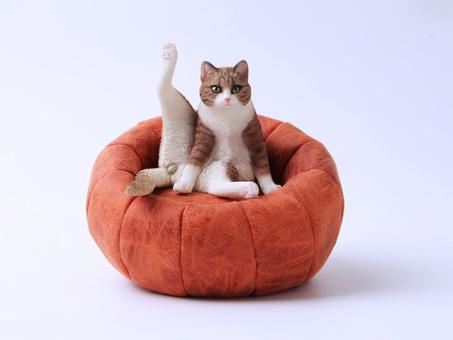Lazy Cat 4.0 1/6 Scale Figure (Ver. F) With Sofa 