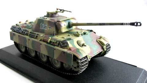 1:72 Sd.Kfz. 171 Panther G Late Production, "Last Panther" 