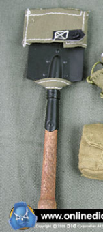 1:6 WWII Soviet Lopata mit Tasche 