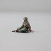  Artikelbild 3 des Artikels “Elite Soldat in Tarnsmock Relaxed Sitzend mit Essgeschirr 1/30 “