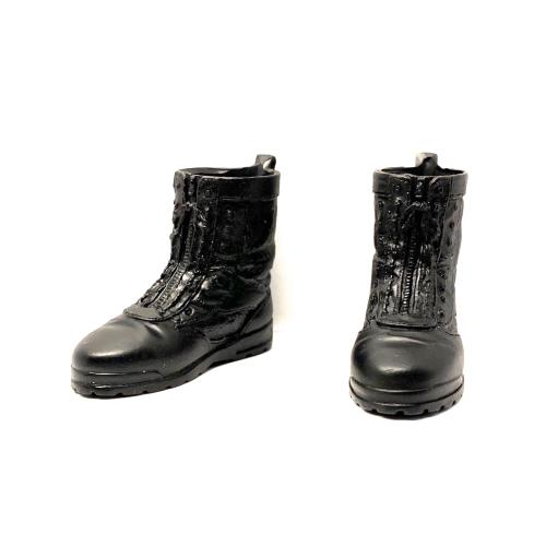 Artikelbild des Artikels “Oackley boots (black) 1:6 “