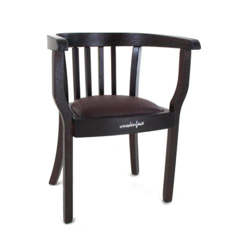 Product image of the product “Leather Armchair  (Brown) ”