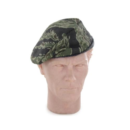 Product image of the product “Beret (Tadpole Sparse Tiger Stripes) ”
