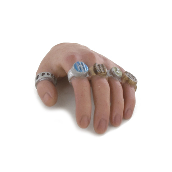 Artikelbild des Artikels “Caucasian Linkehand mit Ringe “