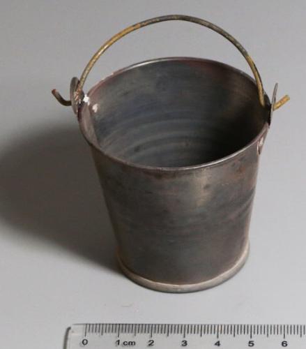 Product image of the product “Die Cast Bucket  used optic1/6 ”