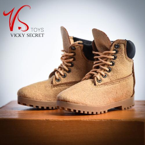 Artikelbild des Artikels “Male Dessert Boots. Canvas and leather 1:6 “
