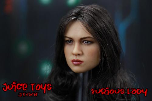 Artikelbild des Artikels “Female brunette Head Rodriguez 1:6 “