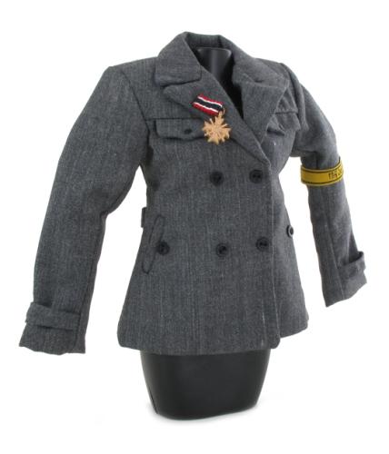 Artikelbild des Artikels “Nachrichtenhelferinnen Uniform “