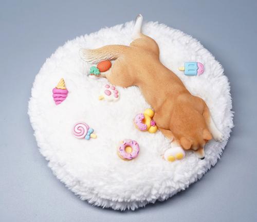 Product image of the product “Shiba Inu Laying (Ver.A1 ) 1/6 Scale Figure ”