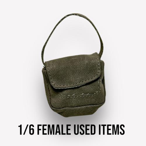 Product image of the product “Purse   1:6 ”