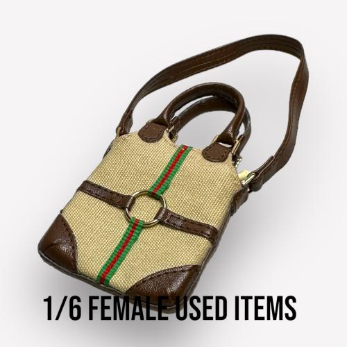Product image of the product “Purse   1:6 ”