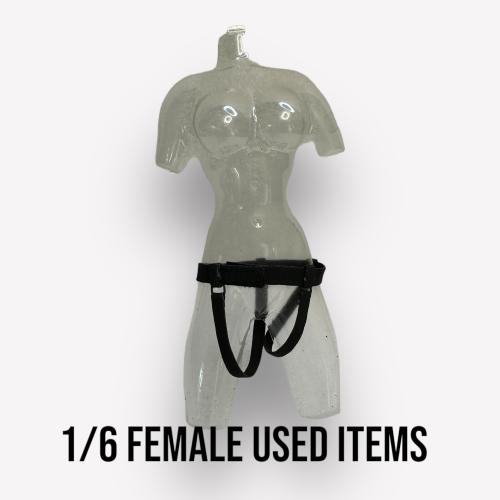 Product image of the product “Female protective gear Lara  1:6 ”