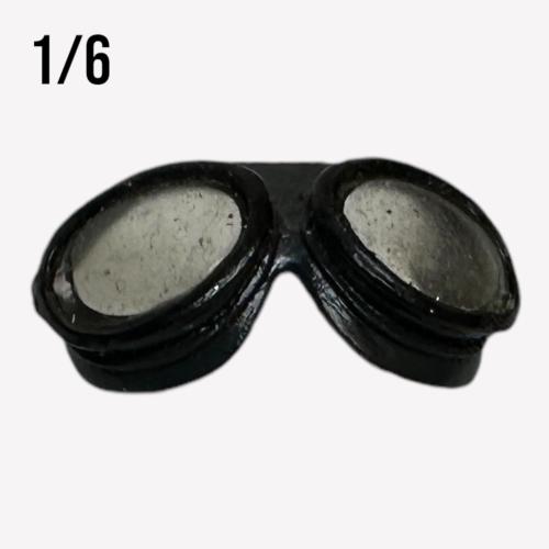 Product image of the product “Pilot Goggles  1/6 Strap missing ”