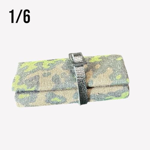 Product image of the product “Gerollte Zeltbahn de Lux Platanen Sommer Ausführung mit Riemen Planetree ”