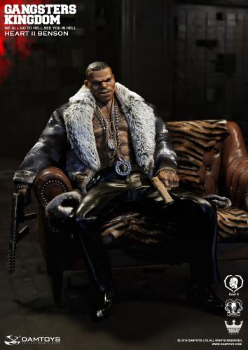 Product image of the product “DAMTOYS 1/6 Gangsters Kingdom  - Heart II Benson ”