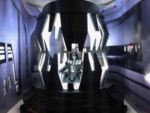 Artikelbild des Artikels “1/6th scale Darth Vader Meditation Chamber Diorama “