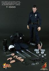 Artikelbild des Artikels “1:6th scale T-1000 “