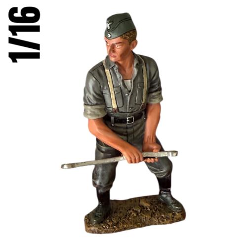 Product image of the product “1/16 Figuren WH Mechaniker ”