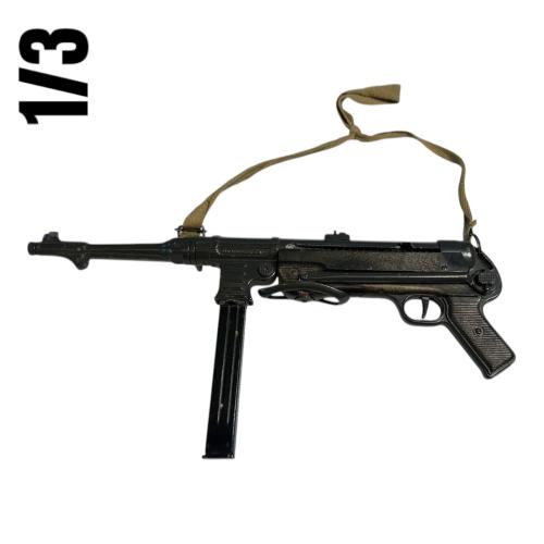 Artikelbild des Artikels “1:3 MP 40  , Metal functional ( Verschlushebel fehlt) “