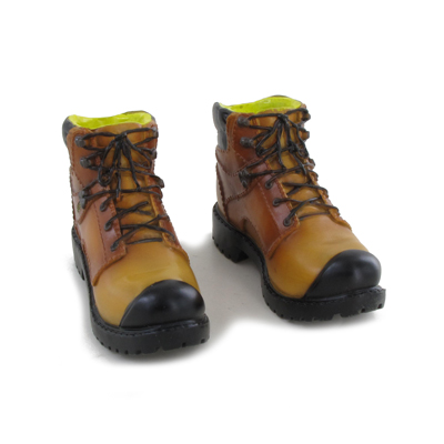 Artikelbild des Artikels “Mountain  Boots brown “