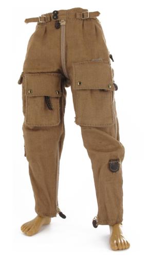 Artikelbild des Artikels “Deutsche Piloten Kanalhose de Luxx 1:6 aus Stoff! “