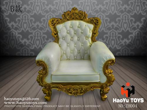 Product image of the product “Sessel - Creme mit Gold - im Maßstab 1:6 ”