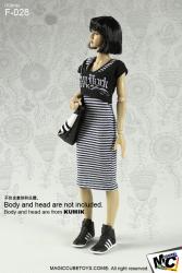 Artikelbild des Artikels “Women's knitted dress 1/6 “