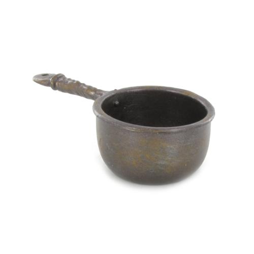 Product image of the product “Roman legio Pot with handle 1/6 ”