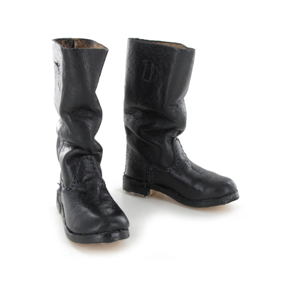 Artikelbild des Artikels “Marschstiefel, Knobelbecher, ECHT Leder, de Lux 1:6 “