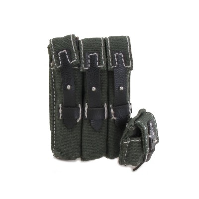 Artikelbild des Artikels “MP 40 Munitionstasche Olive 1:6 aus stoff “
