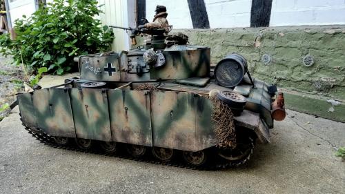 Product image of the product “Panzer IV Handmade 1/6 ”