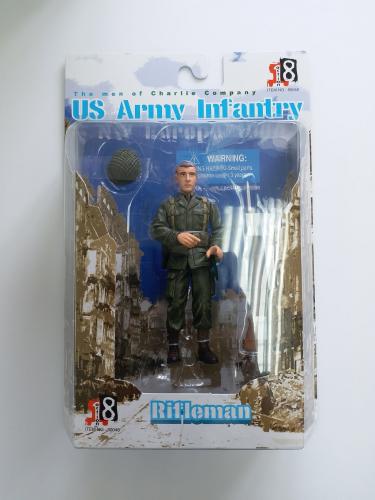 Product image of the product “1:18 US Army  Rifleman ”