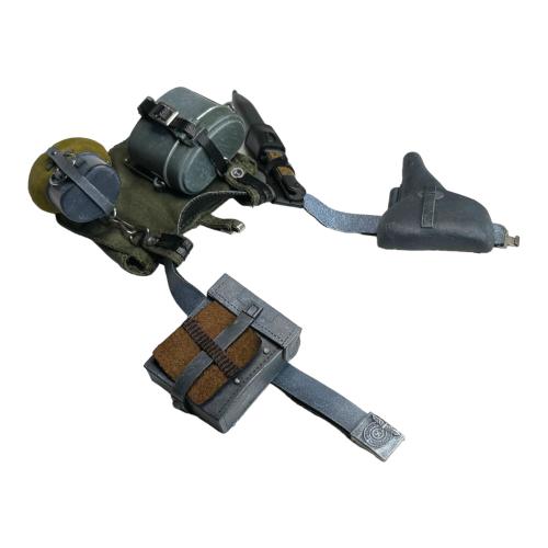 Artikelbild des Artikels “Elite Winter Gürtel für MG Schütze 1/6 “