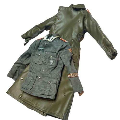 Artikelbild des Artikels “Kradmantel und Feldwebel Uniform Set 1/6 “