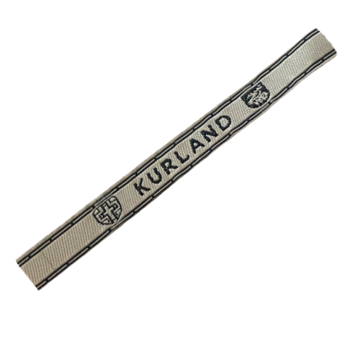 Artikelbild des Artikels “Ärmelband Kurland 1:6 “