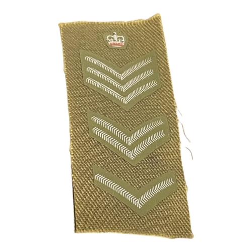 Product image of the product “British Officer Rank Chevrons 1/6 ”