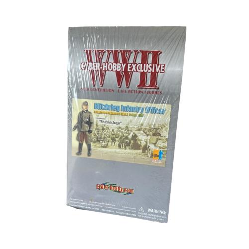 Artikelbild des Artikels “Cyber Hobby WWII 1/6 Blitzkrieg Infantry Officer 