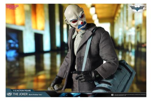 Artikelbild des Artikels “1:12 action figure - The Joker (Robbed Version) “