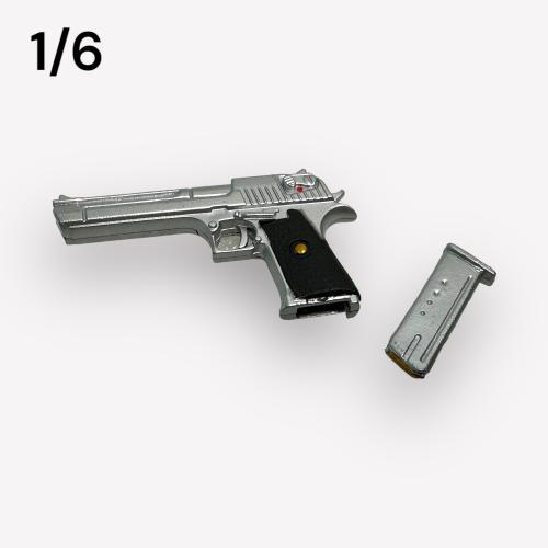 Artikelbild des Artikels “Desert Eagle Simple 1/6 Silver “