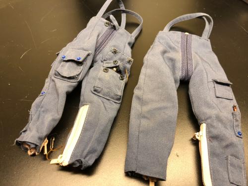 Product image of the product “Deutsche Piloten Kanalhose de Luxx 1/6 aus Stoff ”