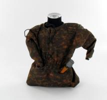 Artikelbild des Artikels “Tarnschlupfjacke, Erstes Model, Rauchtarn “
