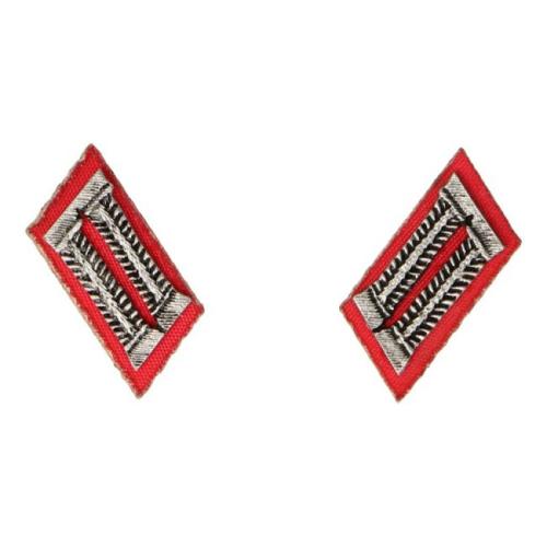 Product image of the product “1/6 Kragenspiegel Rote Waffenfarbe  (Metal) ”