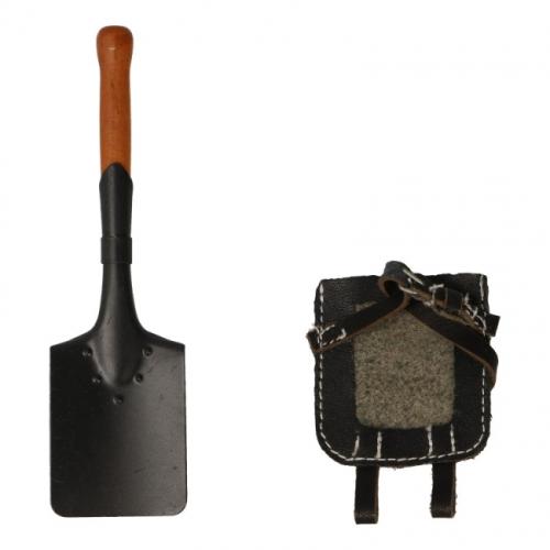 Product image of the product “Spade in Metal wooden Handle 1/6 ”