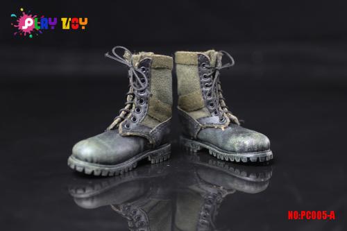 Artikelbild des Artikels “Jungle Boots. Canvas and leather “