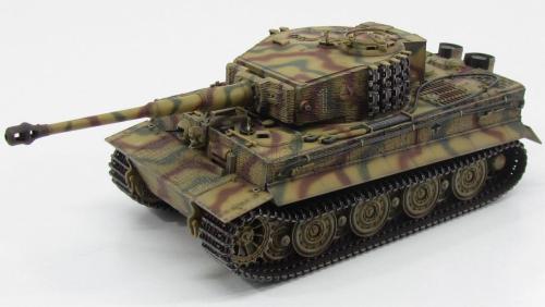 Product image of the product “1:35 DRAGON ARMOR  KING-TIGER 1/s.Pz.Abt. 506 W/ZIMMERIT ARDENNES 1944 ”