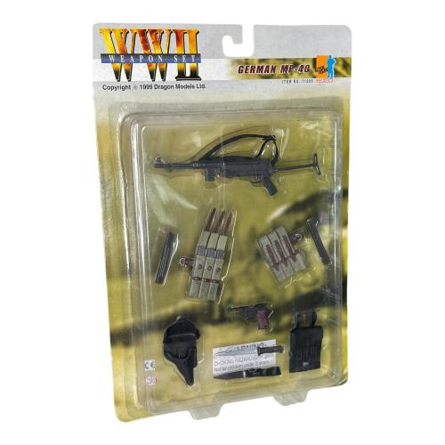 Product image of the product “German MP40 Set 1/6 ”